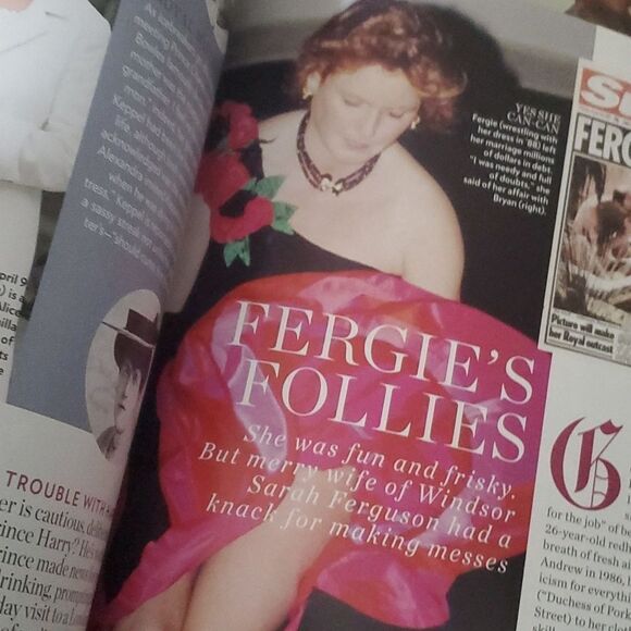 People The Royals their lives loves secrets magazine Keep save Special Edition - Picture 6 of 8